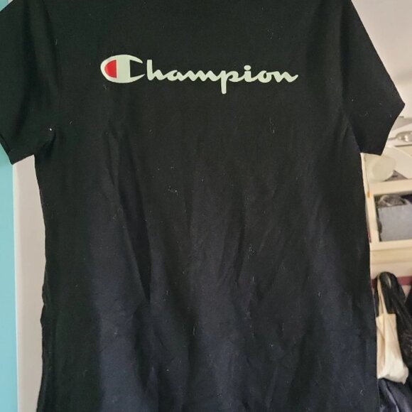 Womens size small champion brand black shirt - Picture 1 of 1